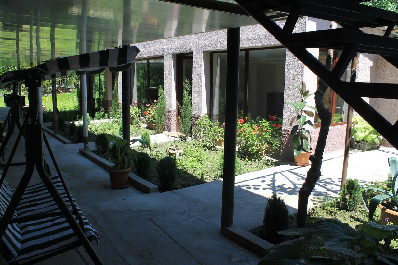 The Kiwi House Hotel Lagodekhi Kültér fotó